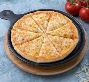 Image for 'بيتزا مرغريتا حجم صغير' Item